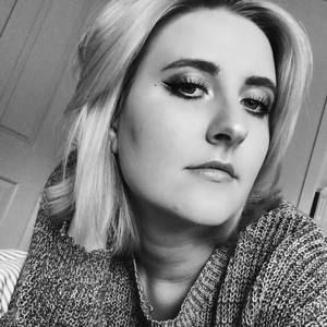 Meet your Posher, Macey